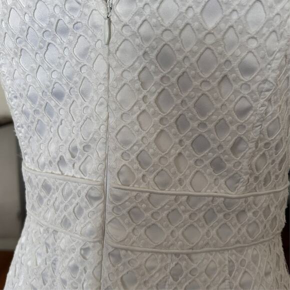White House Black Market White Fit & Flare Eyelet Lace Dress – Size 4, Perfect - Picture 4 of 5